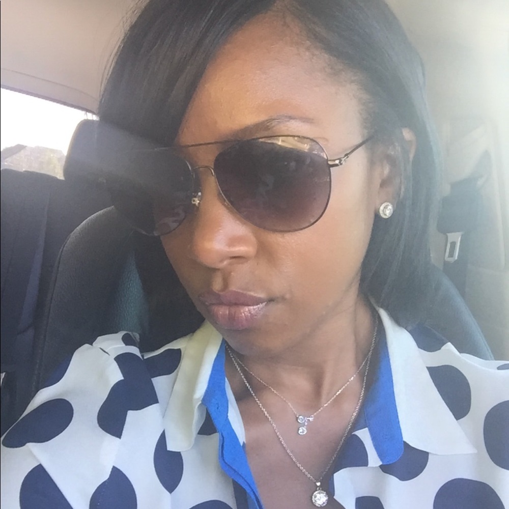 Meet your Posher, Tiffany